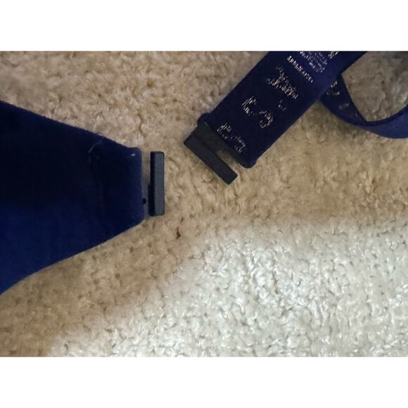 Victoria’s Secret Bra 34B RN54867 T-shirt Lightly Lighted Wireless Blue - Picture 4 of 5